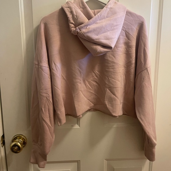 Pink small cropped hoodie - Picture 4 of 4